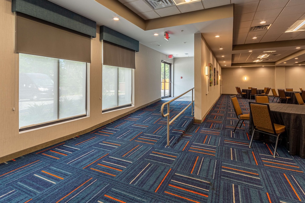 Hampton Inn Winchester N Conference Center VA - photo 62