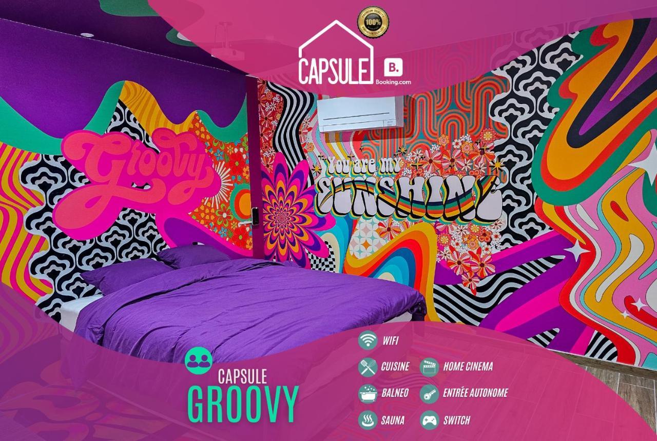 Capsule Groovy Jacuzzi Sauna Billard Netflix Nintendo Switch & Jeux — 4-Star Luxury Hotel in Mons, Belgium