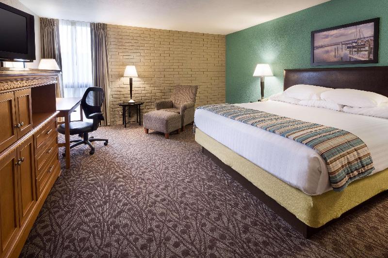 Drury Inn Mobile - photo 8
