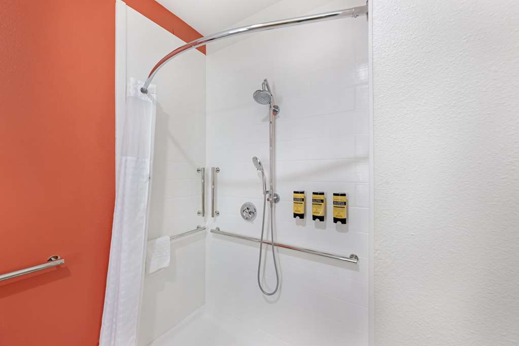 Best Western Plus Executive Residency Carlsbad Hotel - photo 48