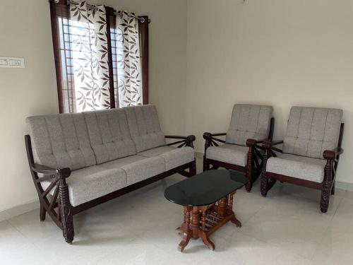 SSN Home Stays in Tirupati Near Alipiri — 4-Star Luxury Hotel in Tirupati, India
