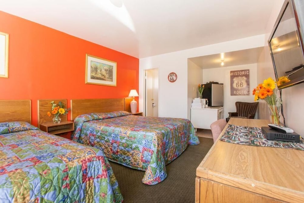 Route 66 Motel - photo 8