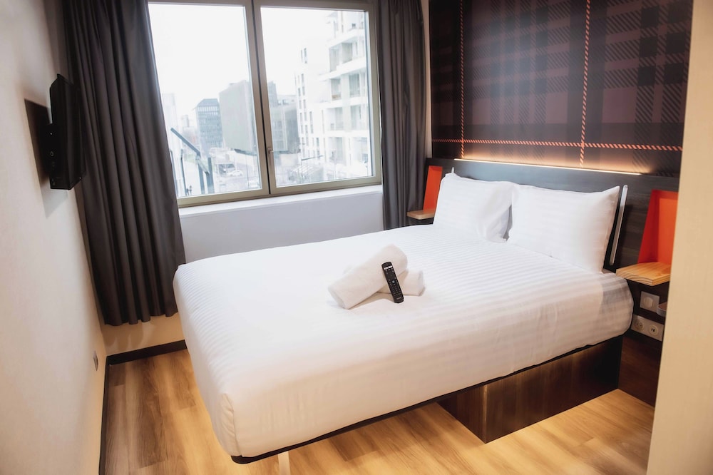 easyHotel Paris Nord Aubervilliers photo 1