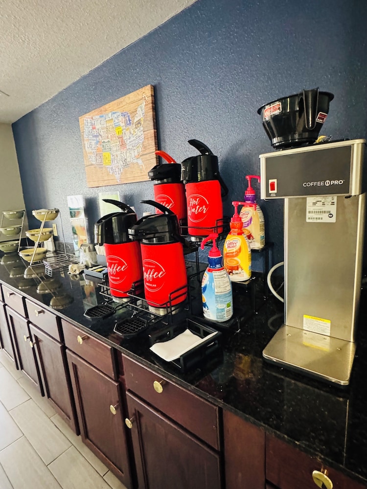 Quality Inn & Suites Centerville - photo 2