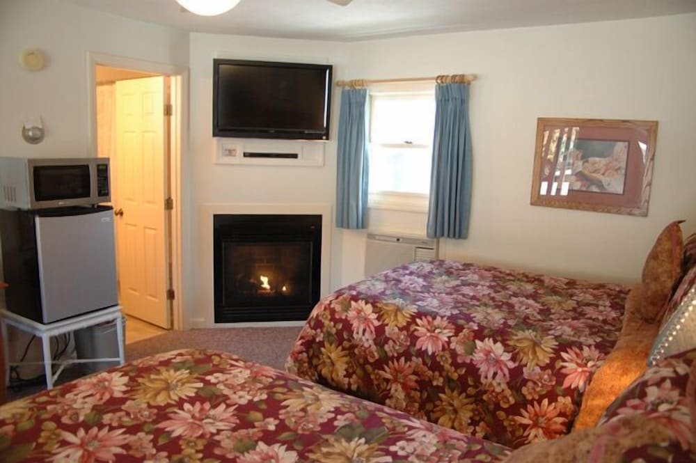 The Homestead Inn - photo 77