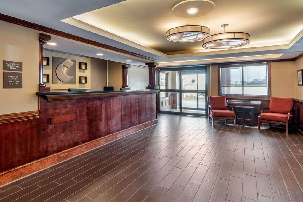 Comfort Inn & Suites South Hill I 85 - photo 4