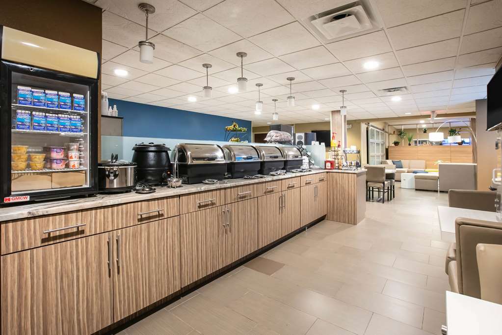 Microtel Inn & Suites By Wyndham Pecos - photo 13