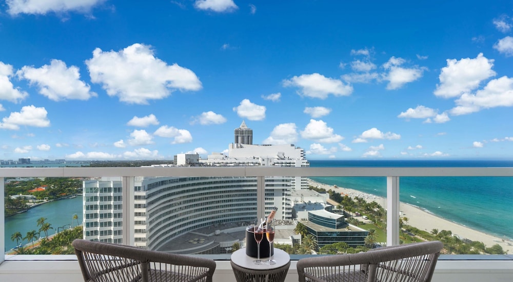 Fontainebleau Miami Beach Private Luxury Suites - photo 239