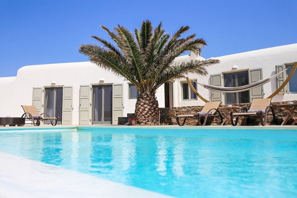 Casa Di Mare — 4-Star Luxury Hotel in Mykonos, Greece