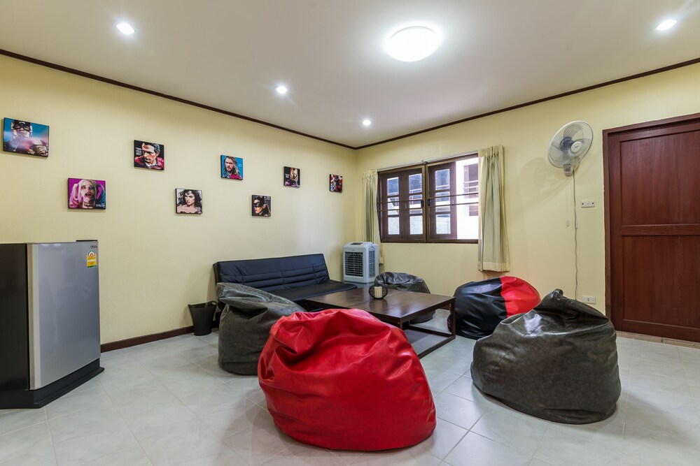 Bangkok Nest