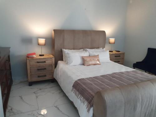 Charis on Beaumont Theatre in Margate, South Africa