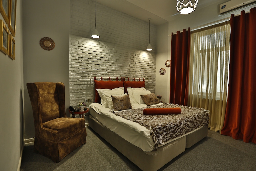 Sweet House Boutique Hotel — 4-Star Luxury Hotel in Baku, Azerbaijan