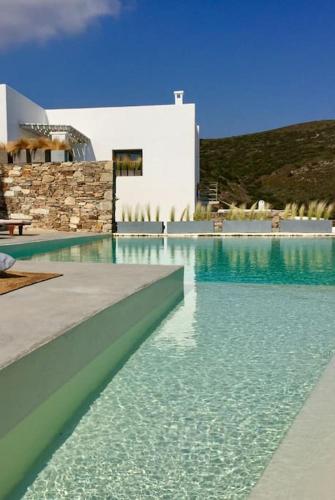 Windmill House with private pool and breathtaking views — Antiparos — photo 5