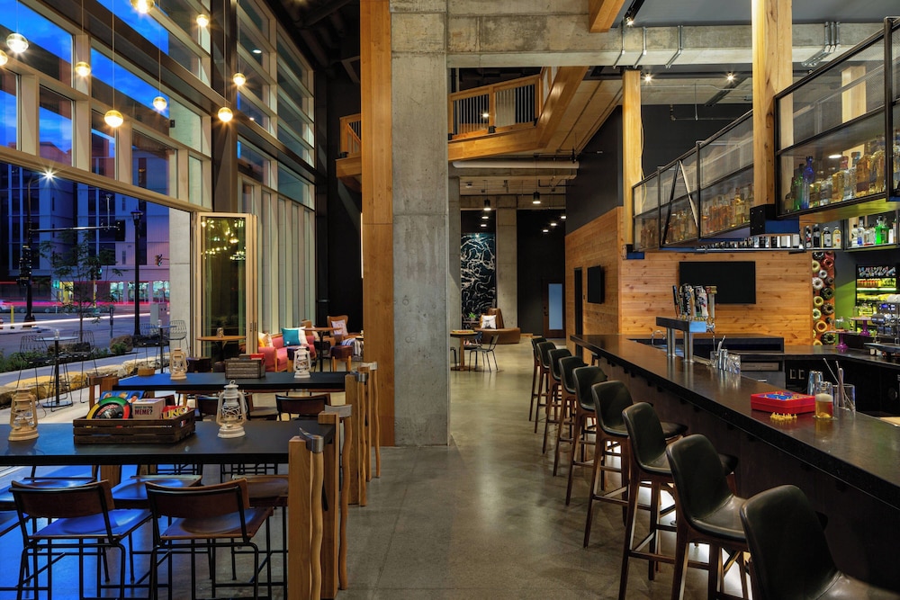 Moxy Minneapolis Downtown - photo 20