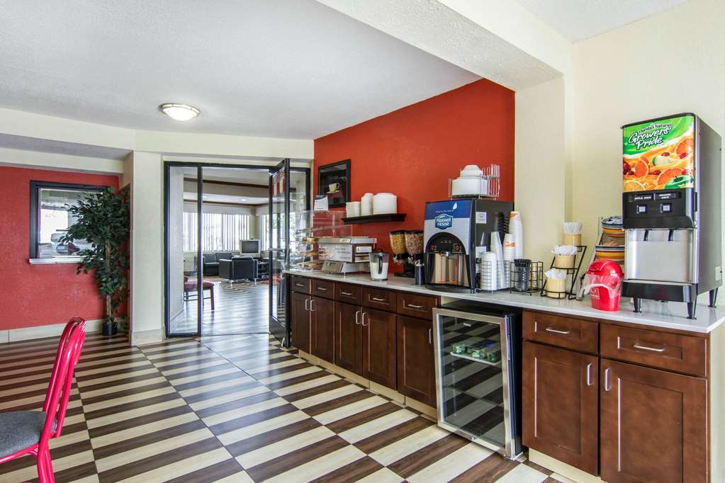 Park Inn by Radisson Weldon Roanoke Rapids - photo 19