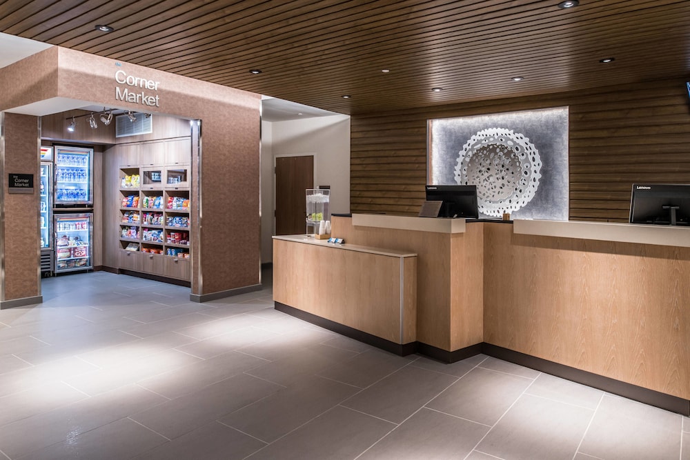 Fairfield Inn & Suites by Marriott Staunton - photo 29