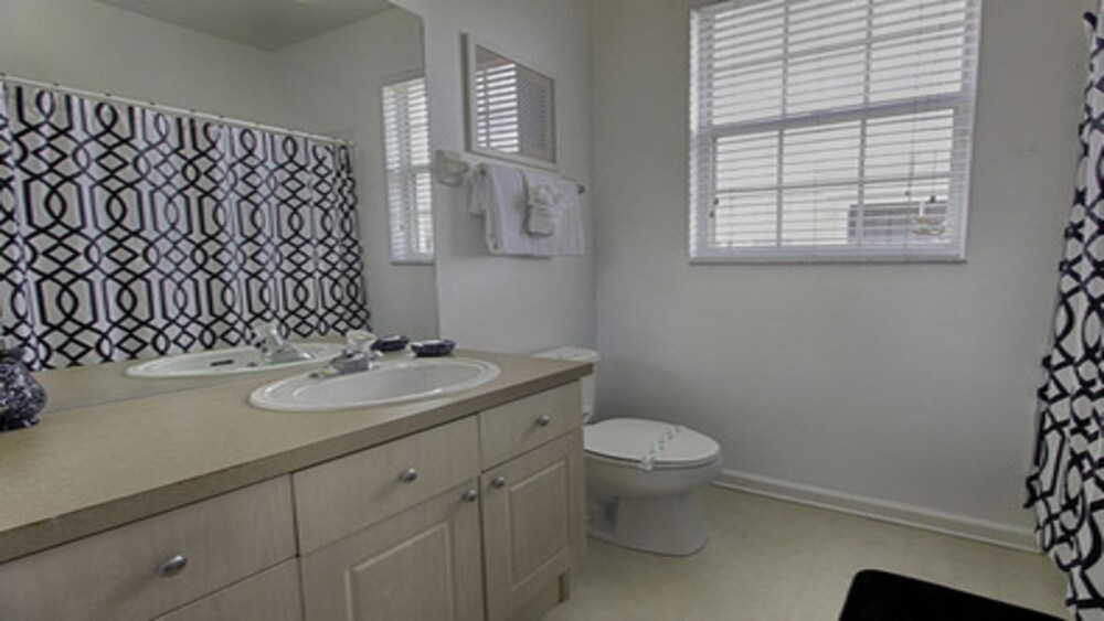 Wp2300 Windsor Palms Resort 3 Bed 2 Baths Condo - photo 14