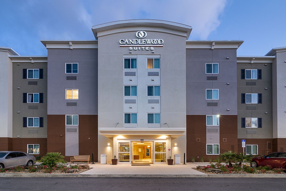Candlewood Suites Pensacola University Area an IHG Hotel - featured photo