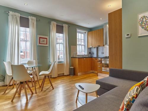 Apartment Central London — 4-Star Luxury Hotel in London, United Kingdom