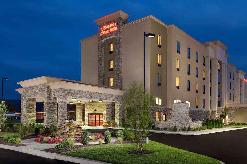Hampton Inn & Suites Williamsport Faxon Exit - photo 23