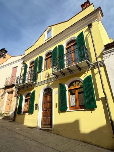 Casa Antonietta Shardanapartments — 4-Star Luxury Hotel in Iglesias, Italy