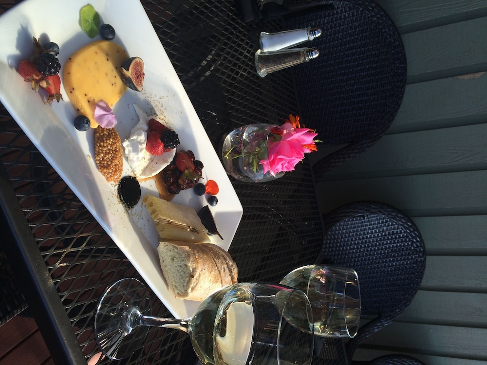 Camano Island Inn - photo 22