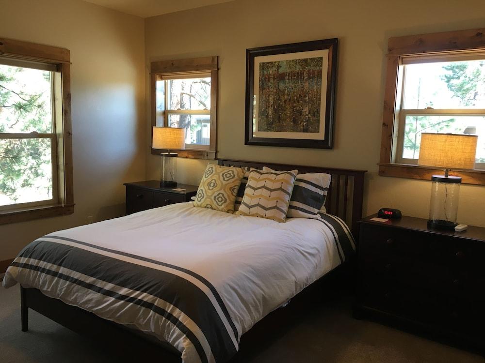Mount Bachelor Village Resort - photo 8