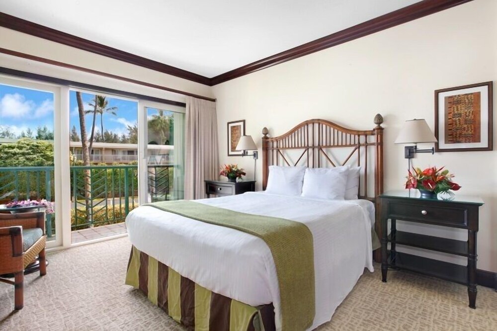 Waipouli Beach Resort C201 2 Br condo by RedAwning - photo 3