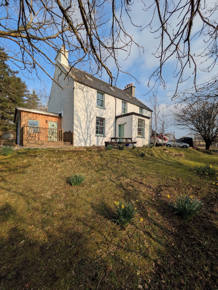 Tullochard House 11671280 — Benbecula