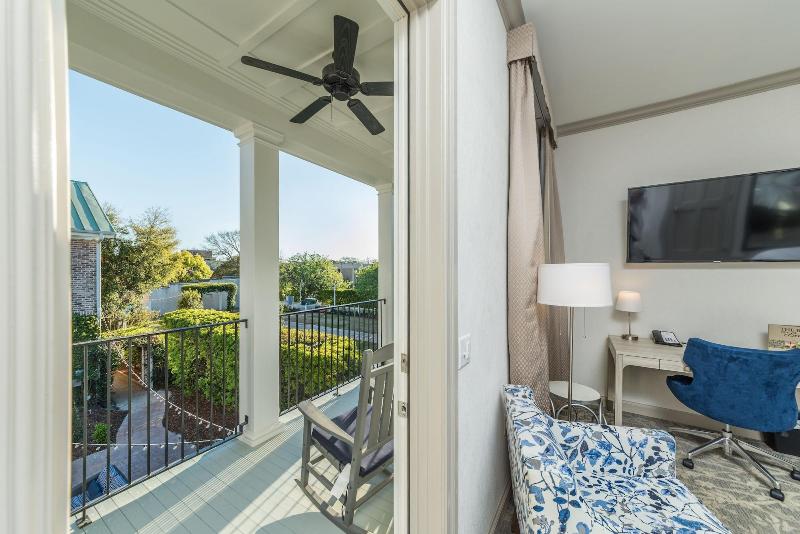 Beaufort Inn - photo 51