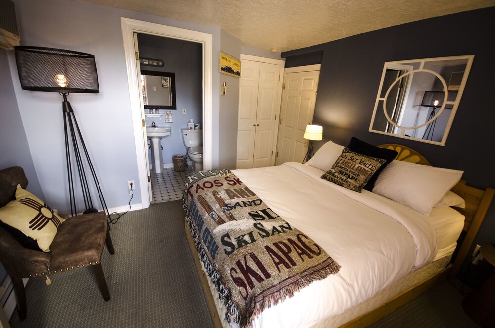 Inn on the Paseo - photo 38