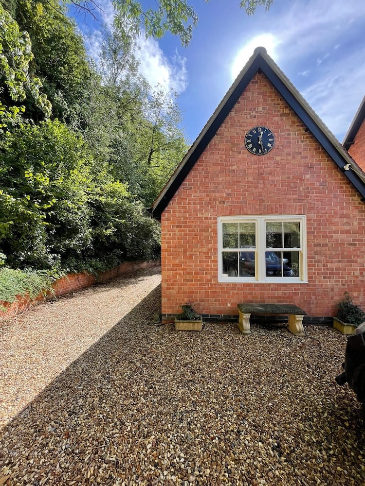 Cheltenham Country Retreats in Cheltenham, United Kingdom