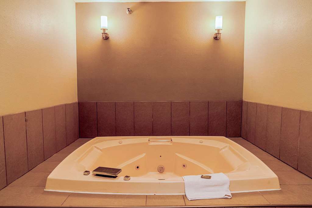 Country Inn & Suites by Radisson Brookings SD - photo 13