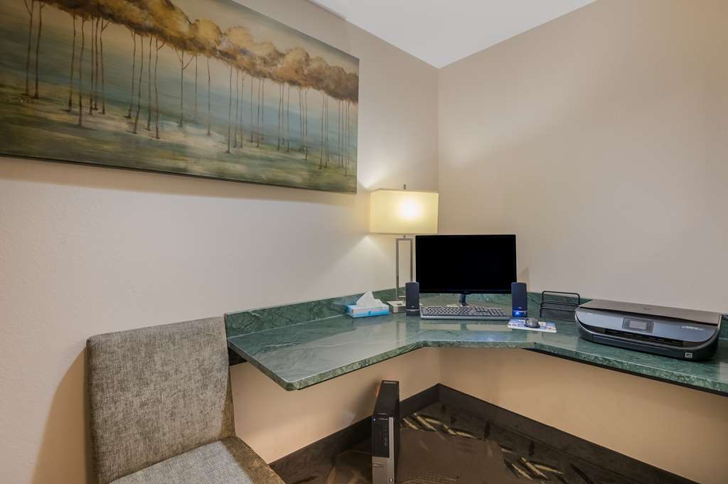 Best Western Cottage Grove Inn - photo 26