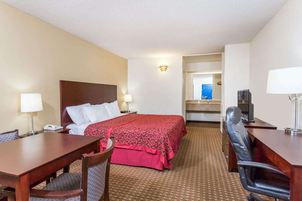 Days Inn by Wyndham Reidsville - photo 10