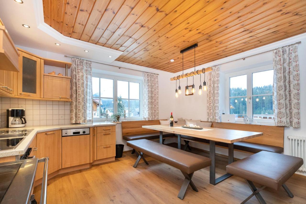 Chalet Sonnrain — 4-Star Luxury Hotel in St. Martin Of Tennengebirge, Austria