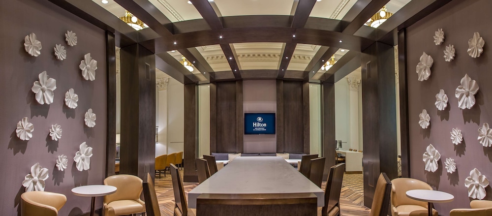 Hilton New Orleans St. Charles Avenue - photo 44