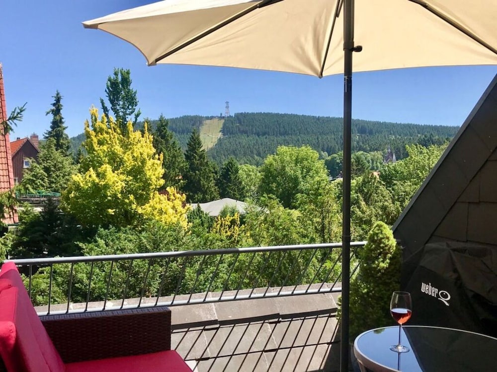 Schöne Bergsicht — 4-Star Luxury Hotel in Goslar, Germany