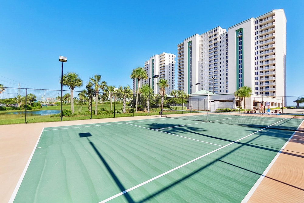 Silver Beach Towers 1205 East - photo 29