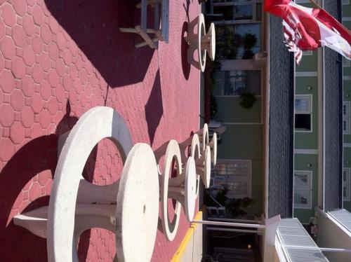 The Singapore Motel - photo 12