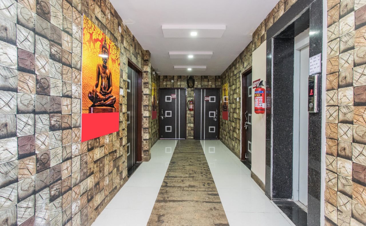 Hotel Mahati — Indore — photo 4