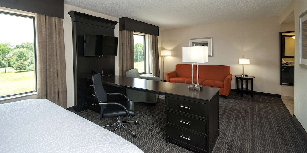 Hampton Inn & Suites Seneca Clemson Area - photo 22