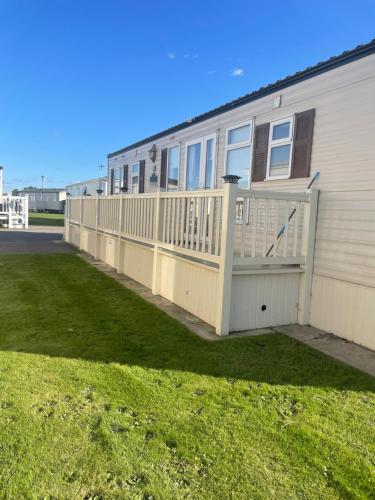 Skegness Golden Palm Holiday Home Pg 52 — 4-Star Luxury Hotel in Skegness, United Kingdom
