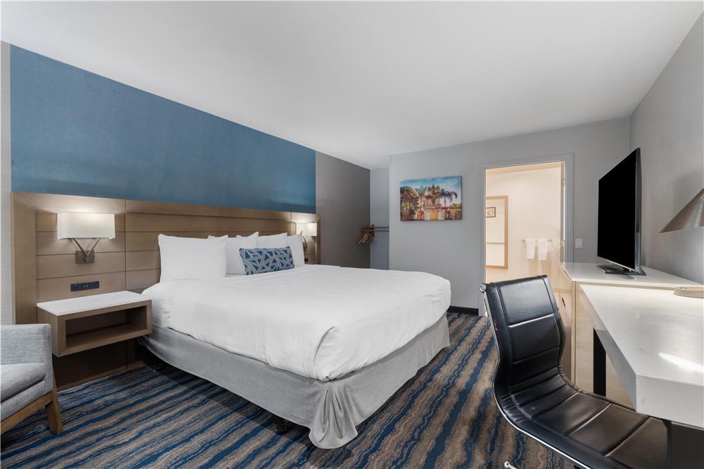 Best Western San Diego Miramar Hotel - photo 18