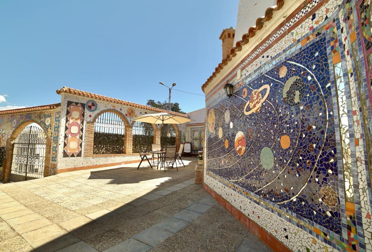 Casa Cueva Los Mosaicos — 4-Star Luxury Hotel in Guadix, Spain