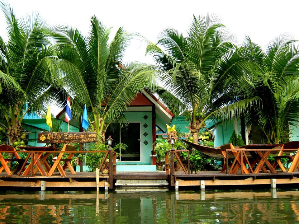 Baansuanjarean Resort in Samut Songkhram, Thailand
