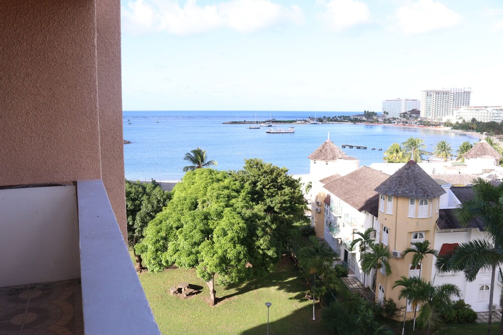 Beach Condo at Turtle Towers in Ocho Rios, Jamaica