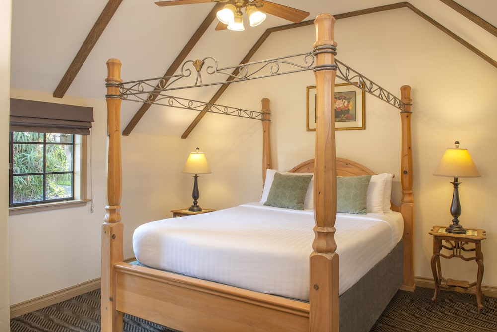 The Pierpont Inn - photo 7
