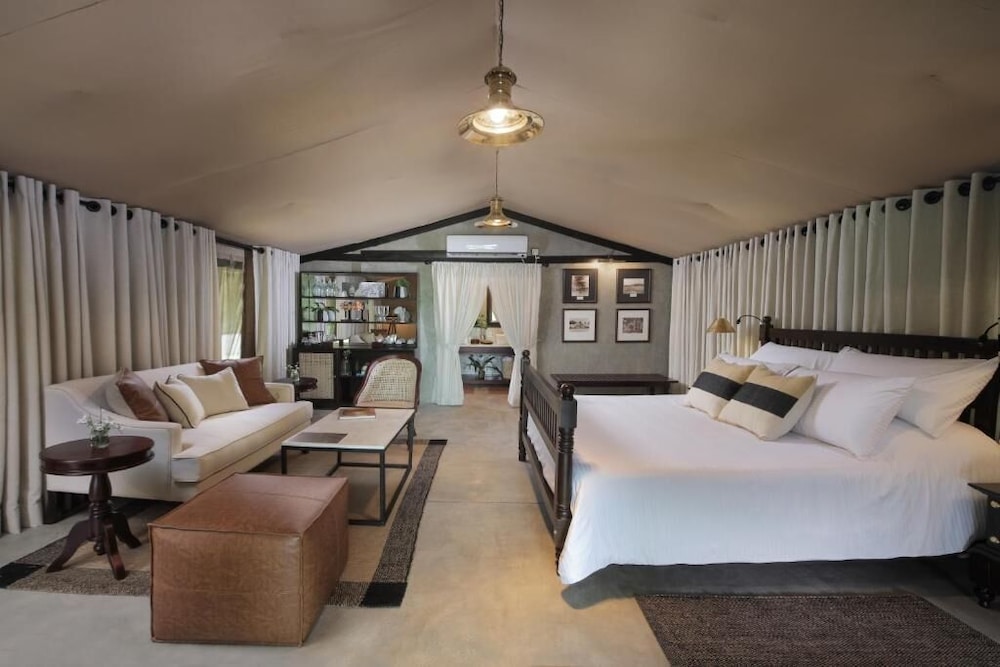 Leopard Trails Wilpattu — 5-Star Luxury Hotel in Anuradhapura, Sri Lanka