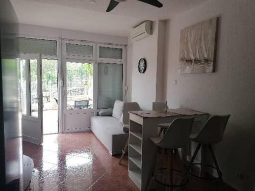 Apartman Adriana in Karlobag, Croatia